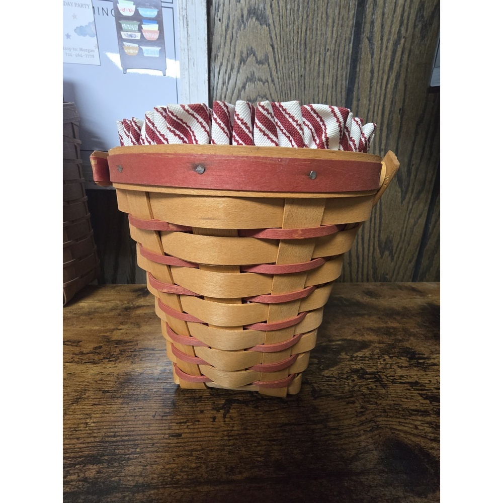 Longaberger 1996 Sweetheart Bouquet Basket with Red Stripes Liner and Protector